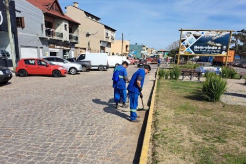 GARIS DE SÃO JOSÉ DO NORTE RECLAMAM DE SALÁRIOS ATRASADOS