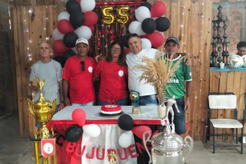 E.C. BUJURUENSE COMPLETA 55 ANOS E REÚNE COMUNIDADE EM COMEMORAÇÃO