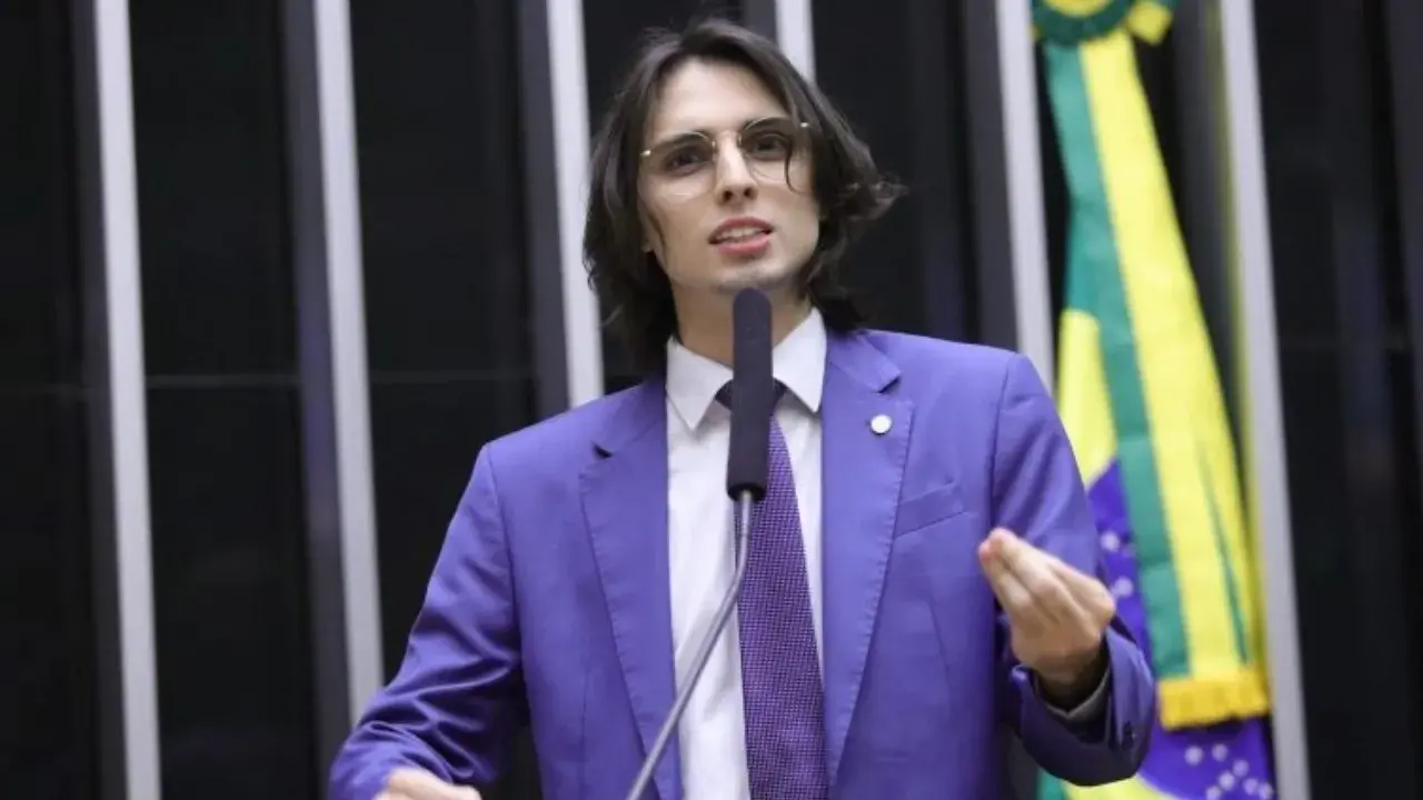 FIM DO SALÁRIO DE VEREADORES EM CIDADES PEQUENAS GERA POLÊMICA NO BRASIL